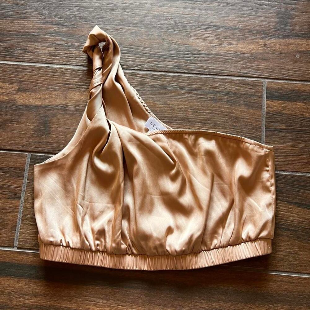 Le Lis crop top